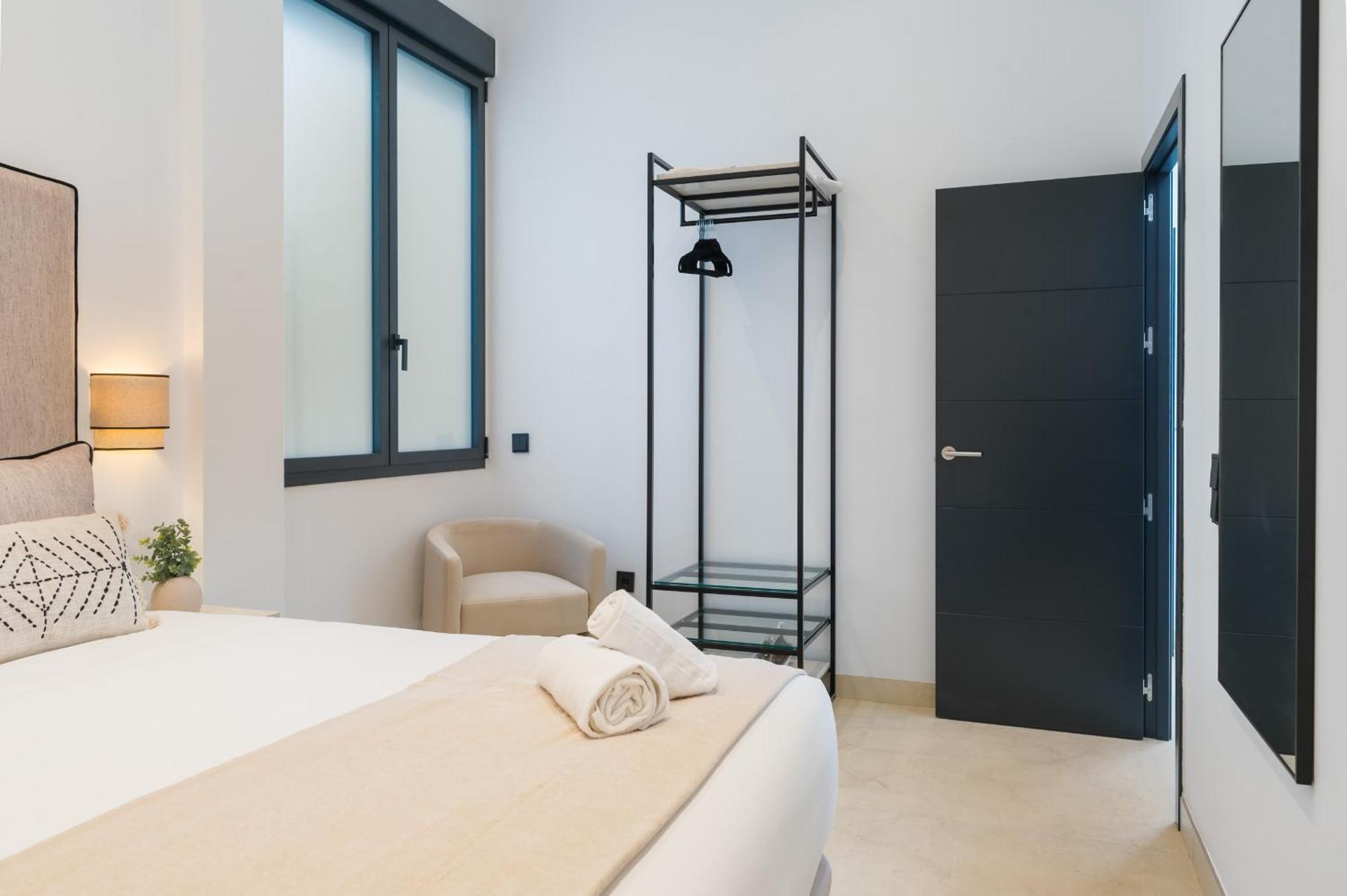 New Design Apartment - Private Patio - Gallos 2 塞维利亚 外观 照片