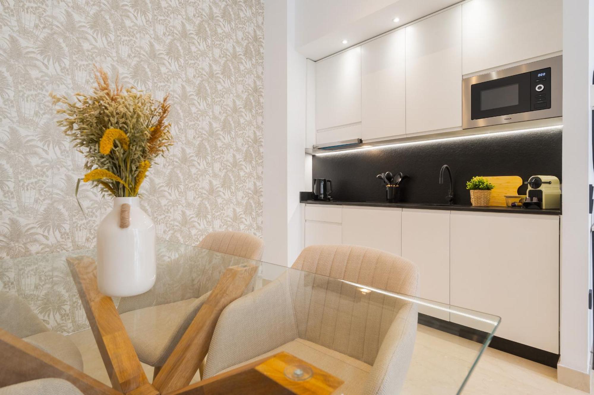 New Design Apartment - Private Patio - Gallos 2 塞维利亚 外观 照片